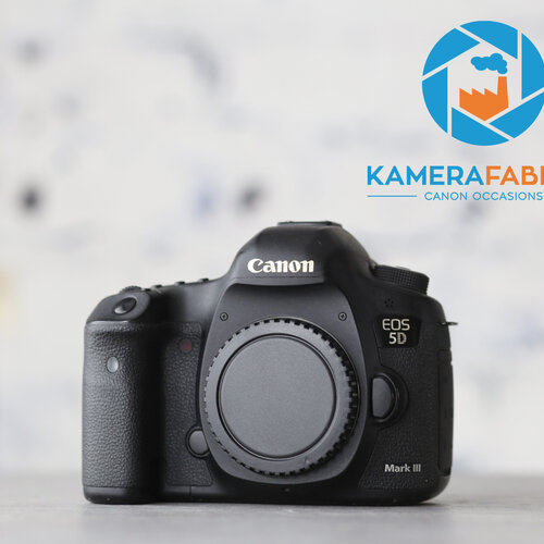 Canon EOS 5D Mark III 
