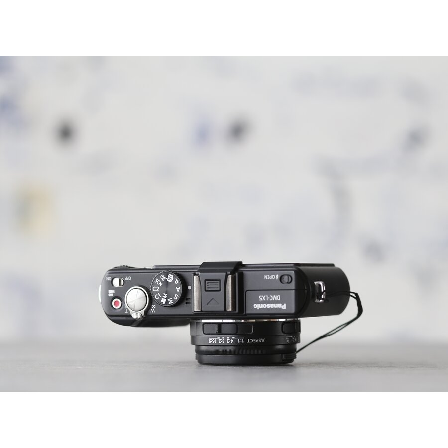 Panasonic Lumix DMC-LX5-4