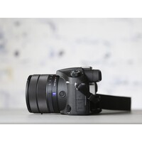 thumb-Sony RX10 mark III-2