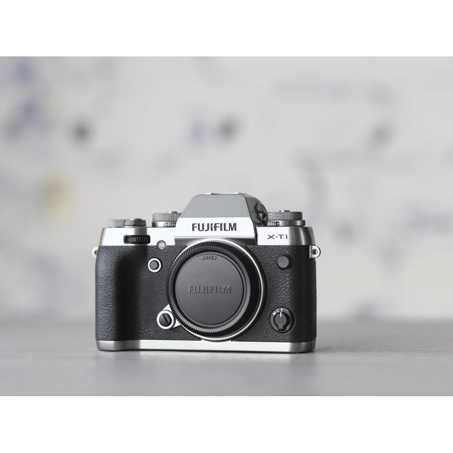 Fujifilm X-T1 (Graphite Silver)-2