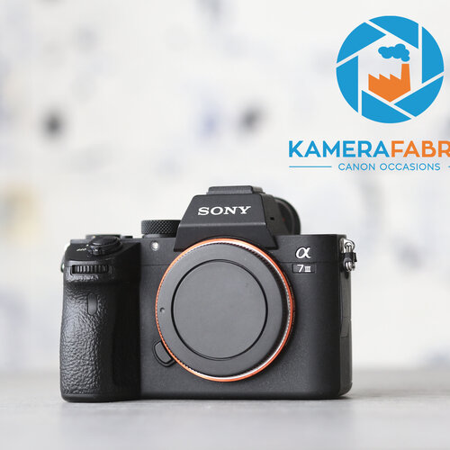 Sony A7 III 