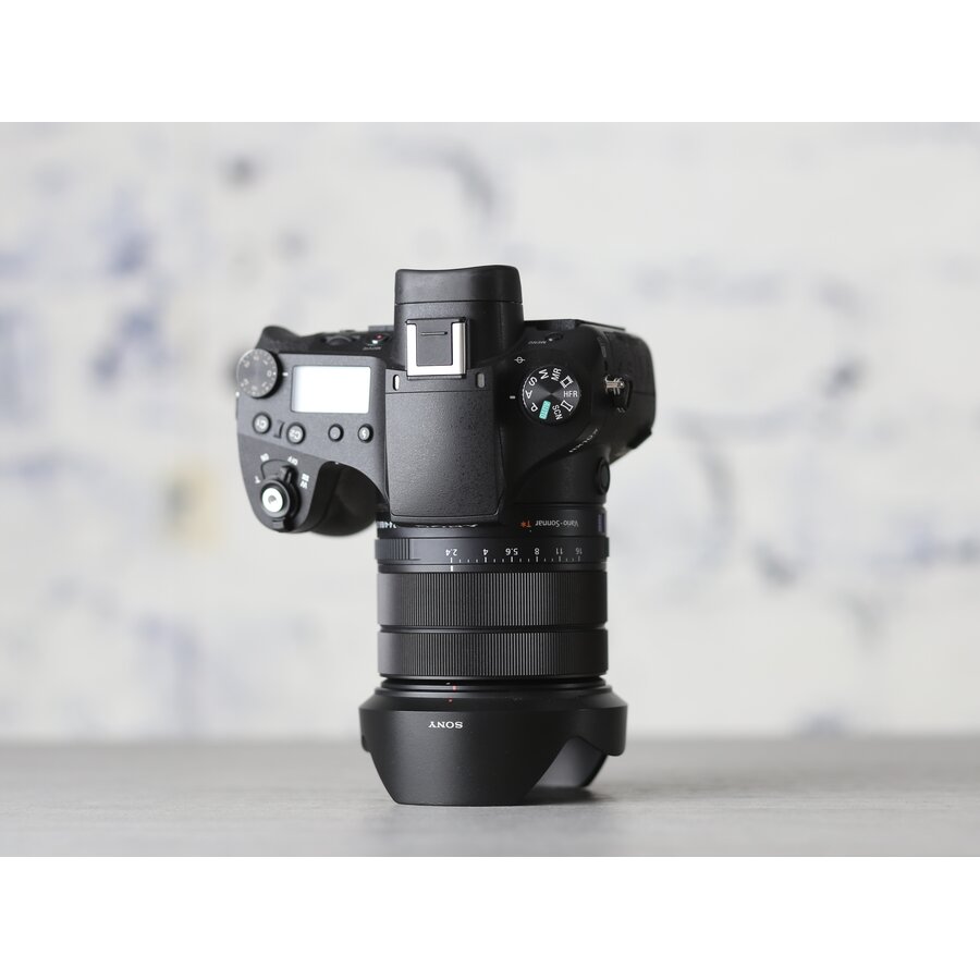 Sony RX10 mark IV-5