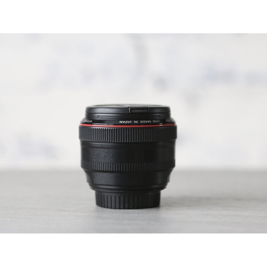 Canon EF 50mm f/1.2L USM-2