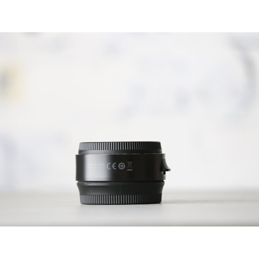 Tamron TC-X14 1.4x Teleconverter - Incl. BTW-2