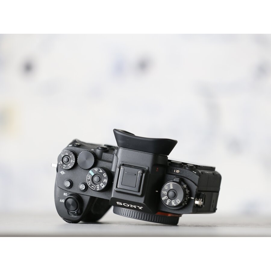Sony A1-4