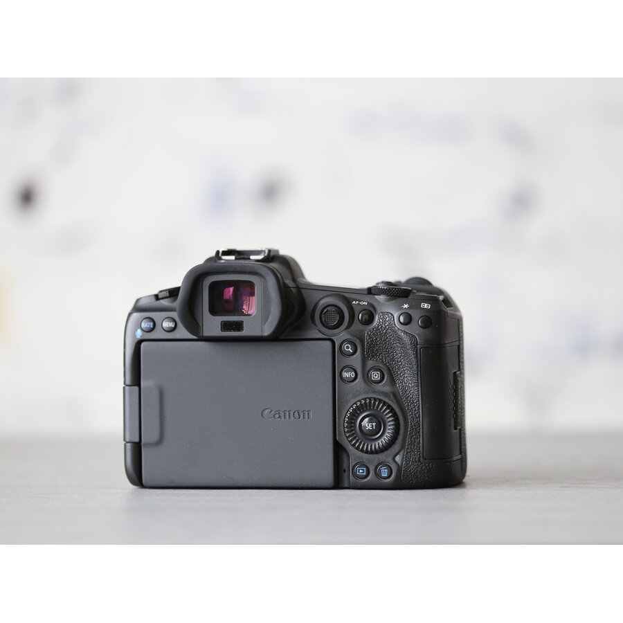 Canon EOS R5-3