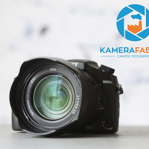 Sony RX10 mark IV 
