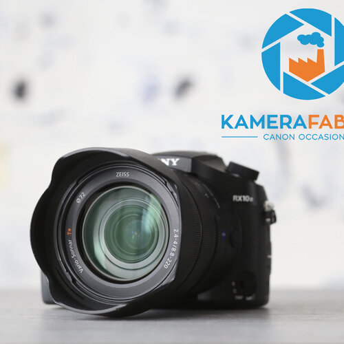 Sony RX10 mark III 