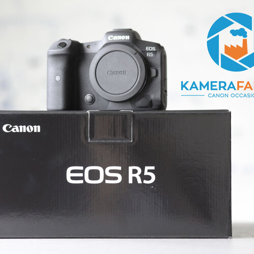 Canon EOS R5 