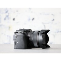 thumb-Sony RX10-2
