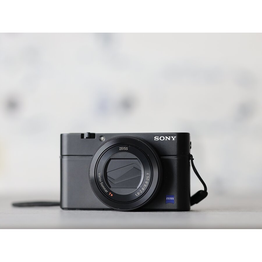 Sony Cybershot RX100 IV-2