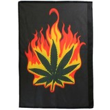 Fun & Fashion Brennendes Blatt, brennende Cannabisblatt-Flagge Fun & Fashion Brennendes Blatt, brennende Cannabisblatt-Flagge