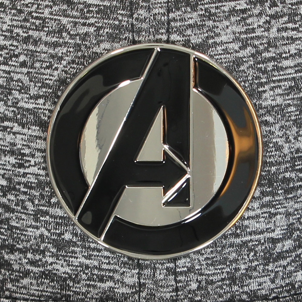 The Avengers Marvel Comics The Avengers Metalen Logo Snapback Cap Pet - Officiële Merchandise The Avengers Marvel Comics The Avengers Metalen Logo Snapback Cap Pet - Officiële Merchandise