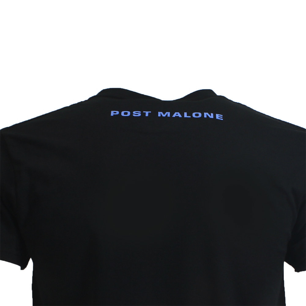 Band Merchandise Post Malone Stoney Live Close-up T-Shirt – Offizielles Merchandise Band Merchandise Post Malone Stoney Live Close-up T-Shirt – Offizielles Merchandise