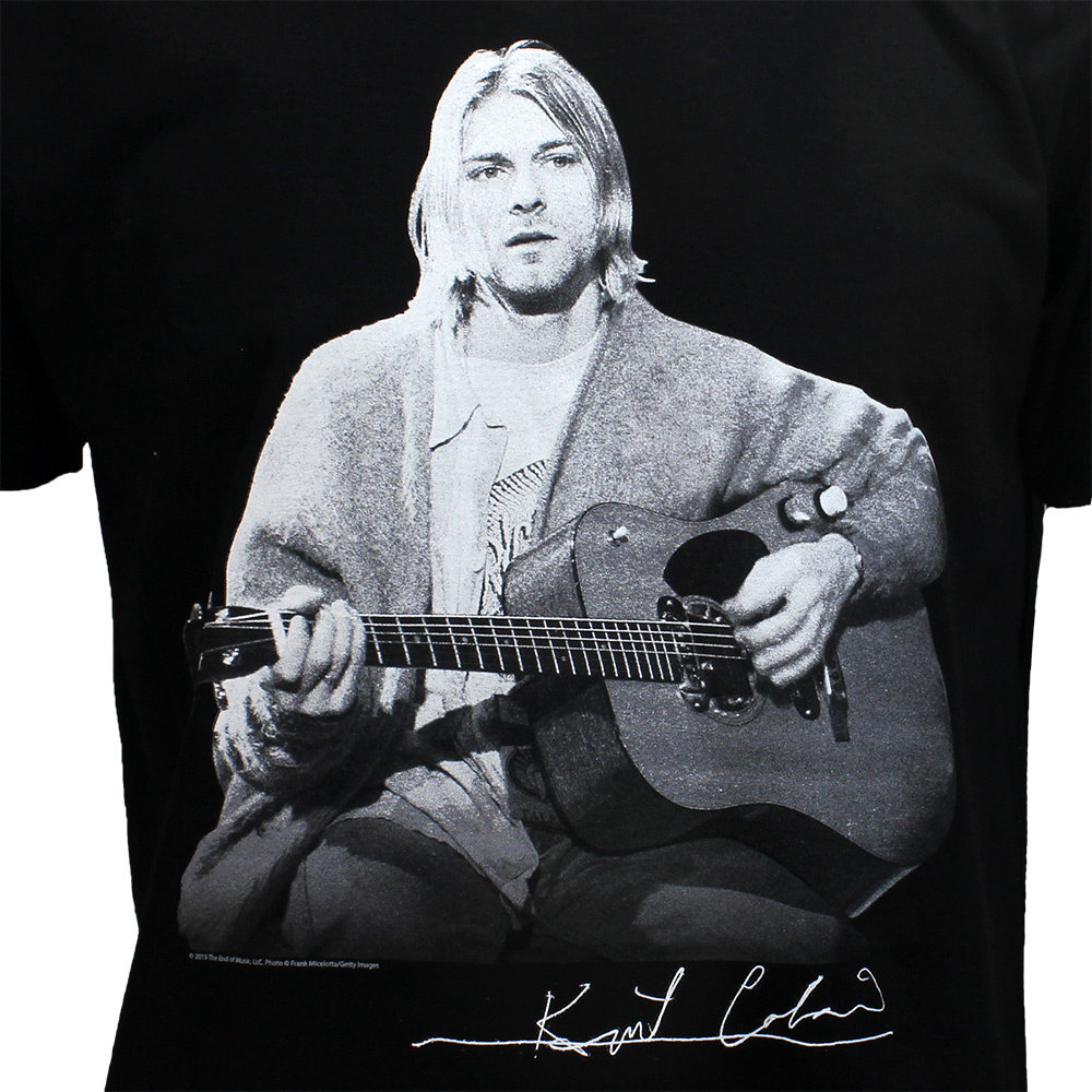 Kurt Cobain Live Guitar Photo T Shirt Black Worldwide Shipping