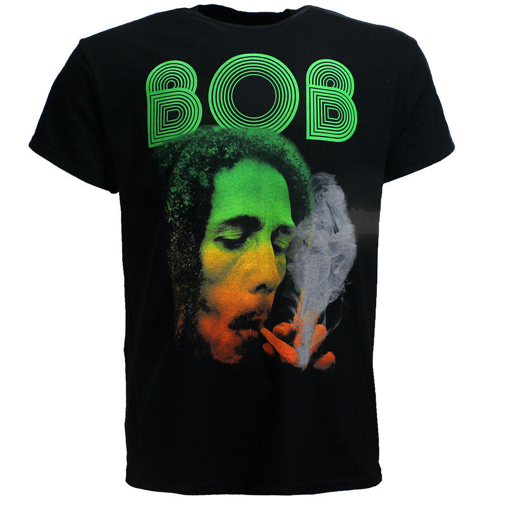 Band Merchandise Bob Marley Smoking Da Herb T-Shirt - Officiële Merchandise | Popmerch.com Band Merchandise Bob Marley Smoking Da Herb T-Shirt - Officiële Merchandise | Popmerch.com