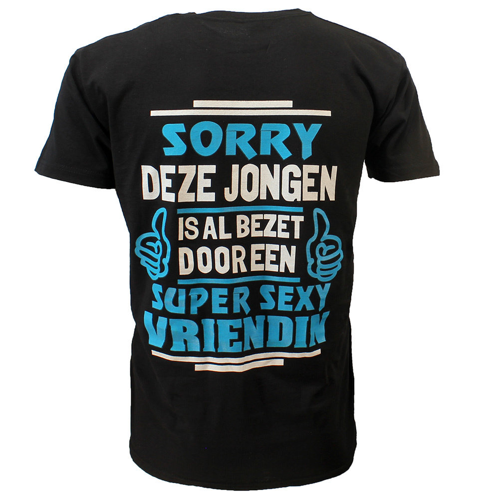 Fun & Fashion Sorry This Boy Is Taken By A Super Sexy Girlfriend T-Shirt Schwarz Fun & Fashion Sorry This Boy Is Taken By A Super Sexy Girlfriend T-Shirt Schwarz