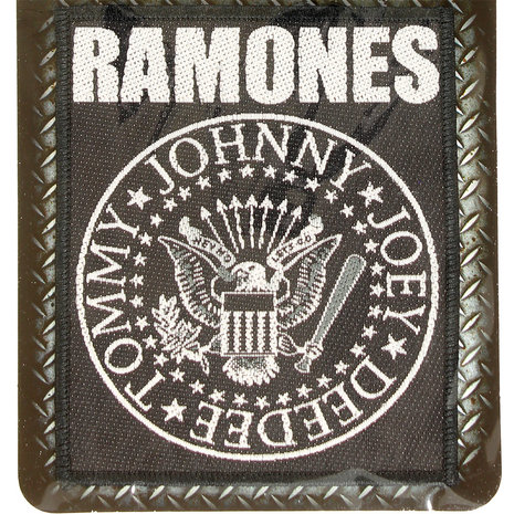 Band Merchandise Ramones Classic Seal Logo Standard Woven Patch Embleem Zwart/Wit- Officiële Merchandise Band Merchandise Ramones Classic Seal Logo Standard Woven Patch Embleem Zwart/Wit- Officiële Merchandise
