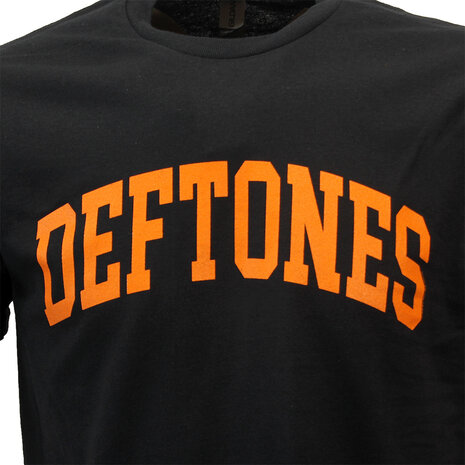 Band Merchandise Deftones College T-Shirt - Officiële Merchandise Band Merchandise Deftones College T-Shirt - Officiële Merchandise