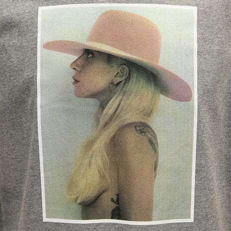 Band Merchandise Lady Gaga Joanne Pink Hat T-Shirt - Officiële Merchandise Band Merchandise Lady Gaga Joanne Pink Hat T-Shirt - Officiële Merchandise