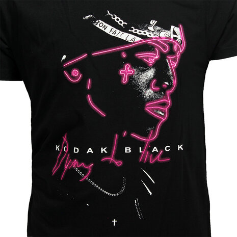 Band Merchandise Kodak Black Dying To Live T-Shirt - Officiële Merchandise | Popmerch.com Band Merchandise Kodak Black Dying To Live T-Shirt - Officiële Merchandise | Popmerch.com