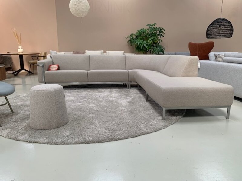 HARVINK Strakke hoekbank en poef FLINK in ploegwool van €8625 voor € 1999