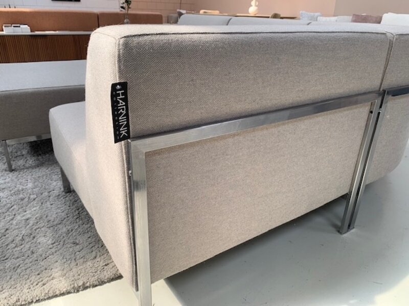 HARVINK Strakke hoekbank en poef FLINK in ploegwool van €8625 voor € 1999