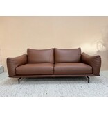 calia Showroom Sale _ Dragees bank Calia Italia in  leder