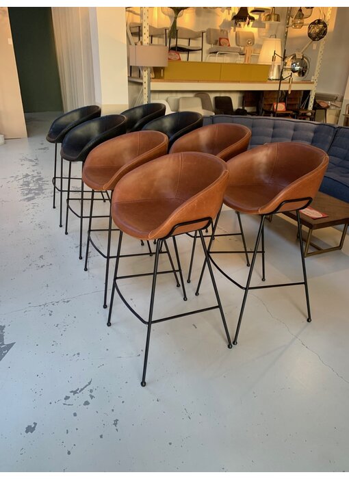 BarstoelenFESTON Brown en ZWART van Zuiver van € 359 voor € 85 (nieuw)