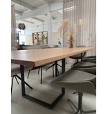 mobitec Japura eikentafel 260 x 110 cm van Mobitec Belgium