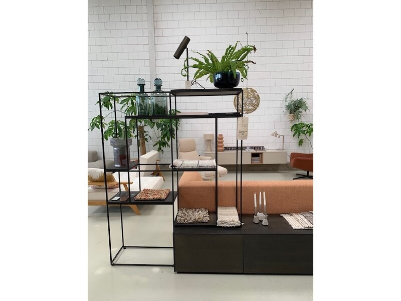 Twee-delige TV dresssoir en roomdivider van € 2869 nu voor € 999