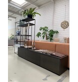 Twee-delige TV dresssoir en roomdivider van € 2869 nu voor € 999