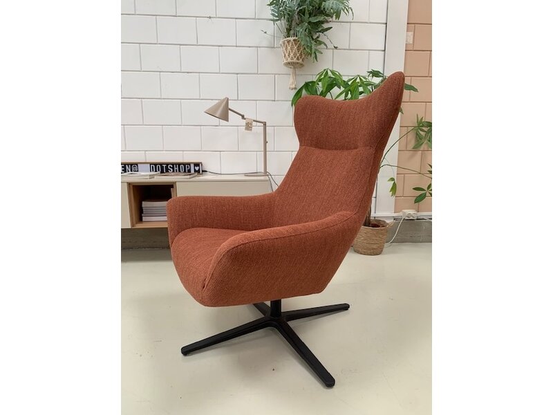 dyyk Joe ''oor'' draaufauteuil van Dyyk van € 1199 voor €800