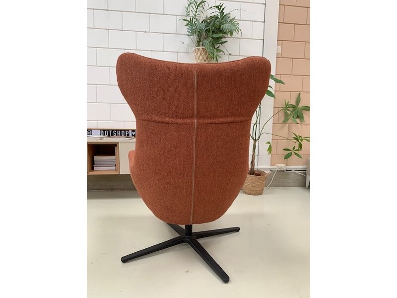 dyyk Joe ''oor'' draaufauteuil van Dyyk van € 1199 voor €800