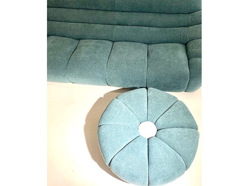 Calia Italy Italiaans Design Daisy bank met ronde bloem poef van Calia (Matera)  van € 3404 nu voor € 1999