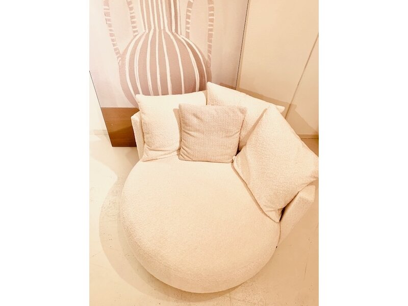 passepartout Pastille Swing draaifauteuil van Passepartout van € 1157 nu voor € 750