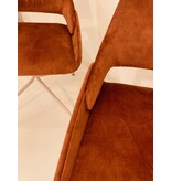mobitec Mooie nieuwe Mobitec Lotus stoelen 4 stuks van € 1936 nu voor € 1250 bij elkaar