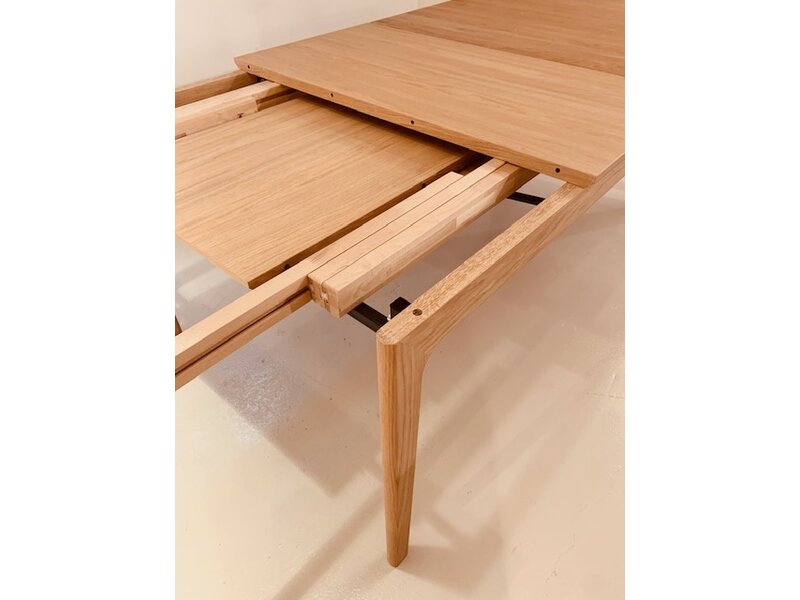 Skovby Massief eiken uitschuiftafel van Skovby #27 Danish Design Van 3795 nu voor € 2900