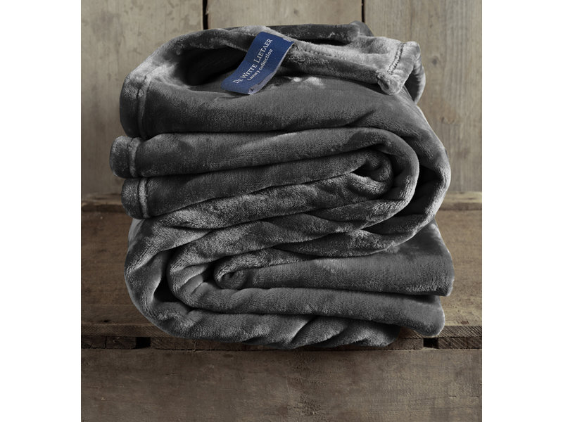 De Witte Lietaer Fleece blanket Cozy - 150 x 200 cm - Dark ebony