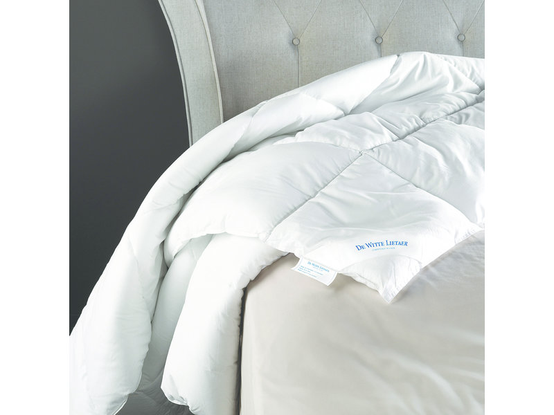 De Witte Lietaer Dekbed Dream - Hotelmaat - 260 x 240 cm - Polyestervulling