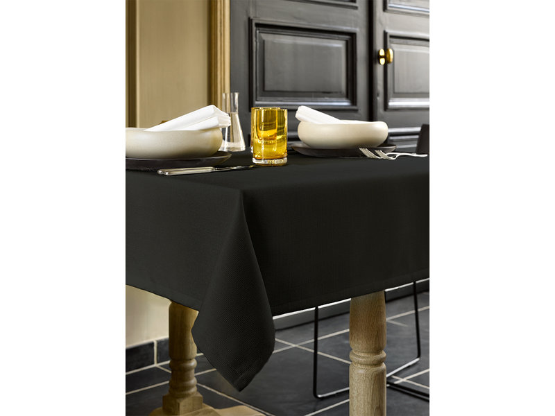 De Witte Lietaer Tablecloth, Gibson Black - 145 x 360 cm - 100% Polyester