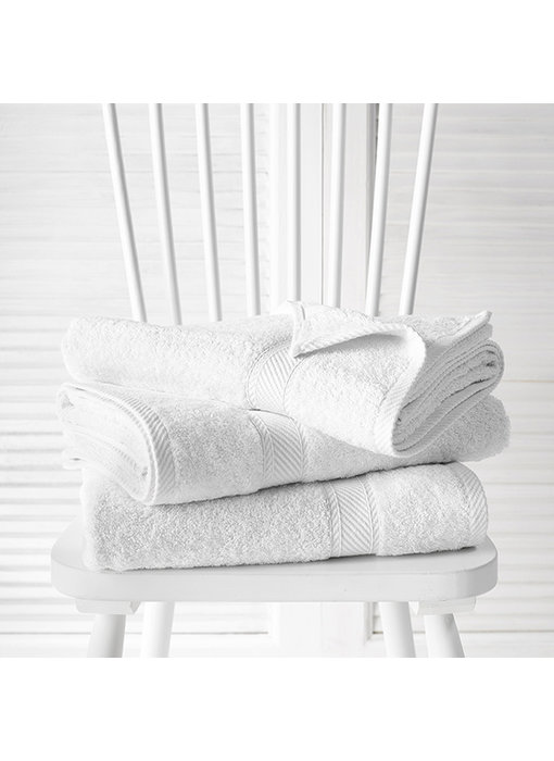 De Witte Lietaer Shower towels Helene White 3 pieces