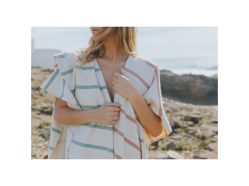 Torres Novas 1845 Textiel Strandtuch Boa-Nova, Terrakotta - 180 x 180 cm - 100% Baumwolle