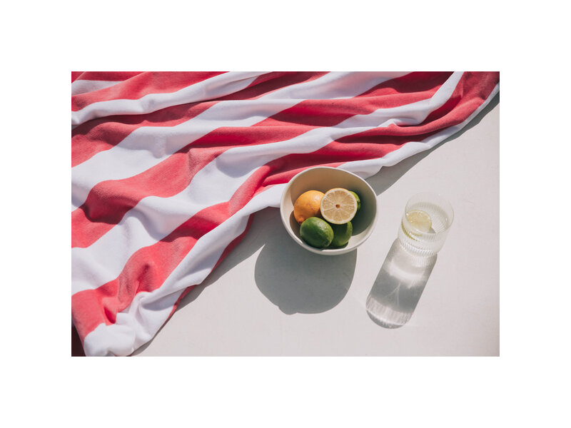 Torres Novas 1845 Textiel Torres Novas Beach towel Gibalta 100x180cm Pink