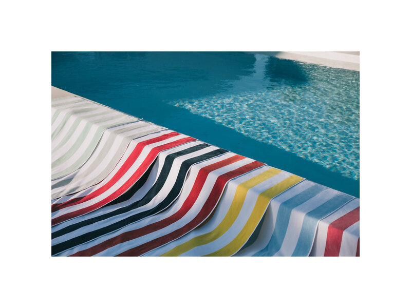 Torres Novas 1845 Beach towel Gibalta, Gray - 100 x 180 cm - 100% cotton