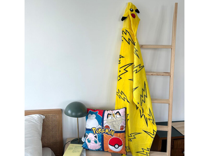 Pokémon Fleeceplaid met capuchon Pikachu- 125 x 150 cm - Polyester