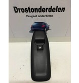 raam schakelaar rechts voor  96751118ZD PEUGEOT 208