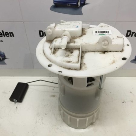 fuel pump 9674466680 peugeot 208 1.2