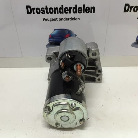 starter motor 9801667780 peugeot 208 (5802Z8)