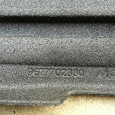 parcel shelf 9677702380 /98167225ZD PEUGEOT 2008